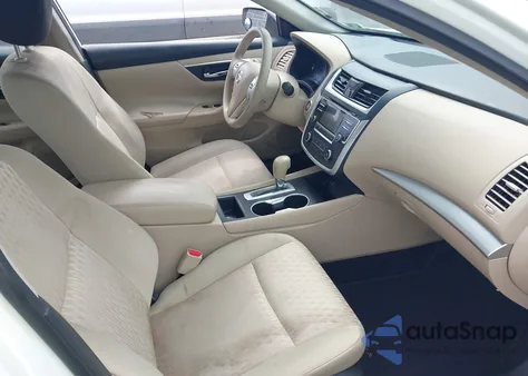 2016 Nissan Altima 2.5 S z USA, uszkodzony, nr VIN 1N4AL3AP3GC271853